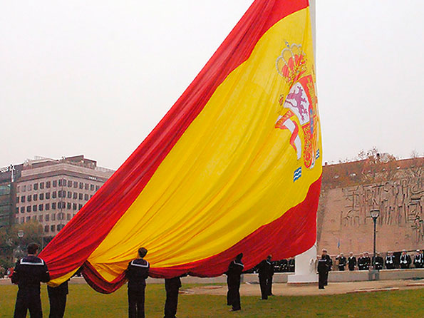 Bandera institucional de gran formato